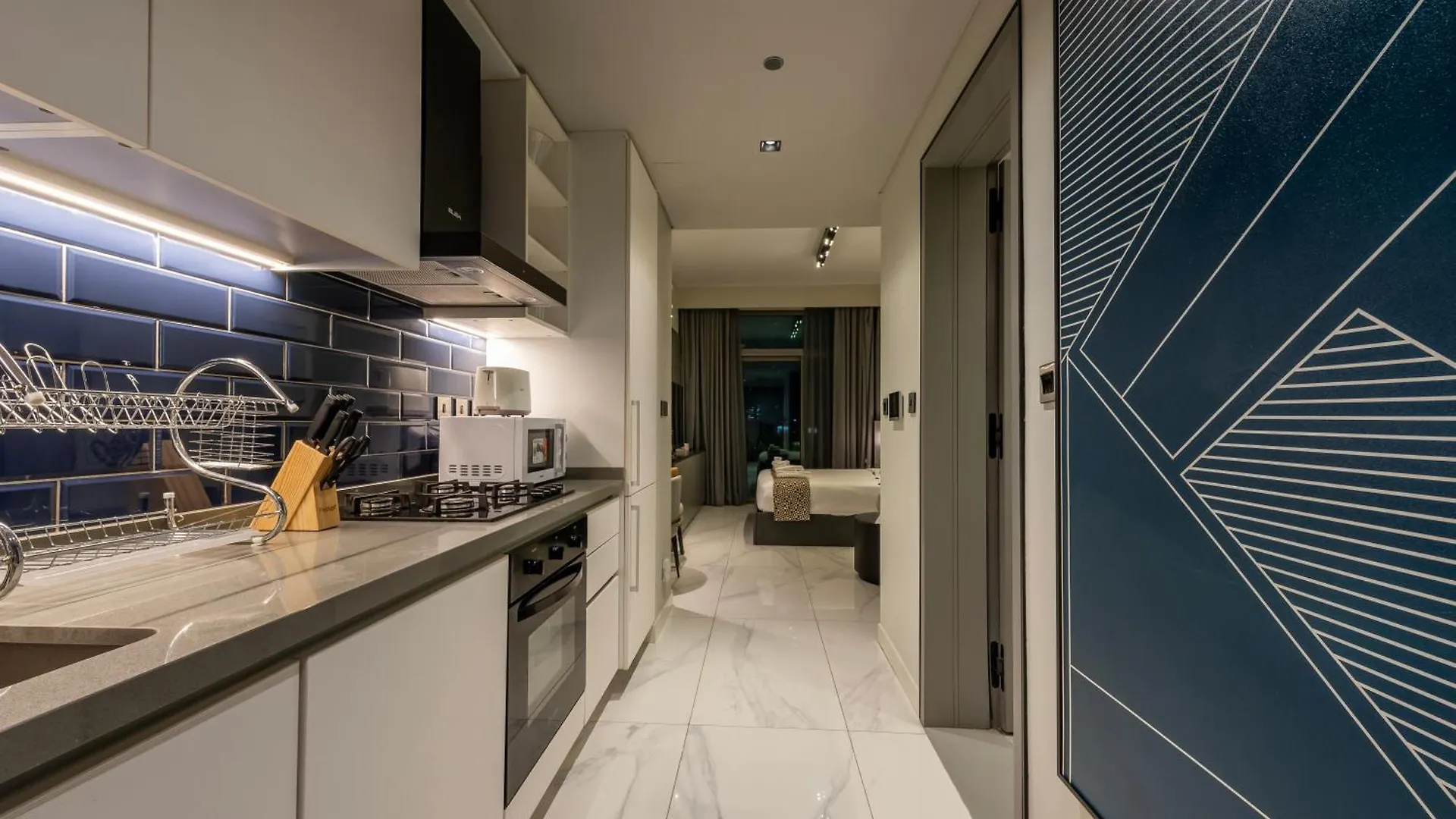 Canal View Studio Downtown - Near Dubai Mall & Burj Khalifa - Mag 318
