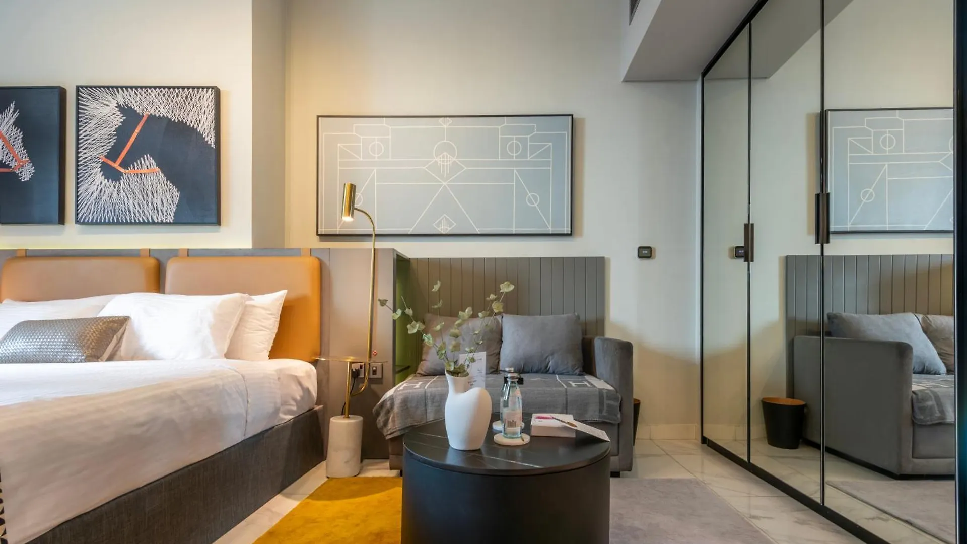Canal View Studio Downtown - Near Dubai Mall & Burj Khalifa - Mag 318 United Arab Emirates